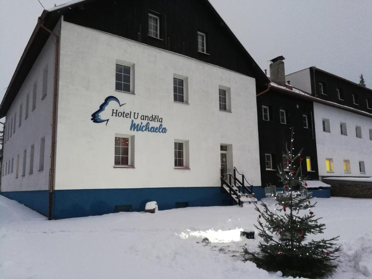 Hotel U Andela Michaela Javorná Dış mekan fotoğraf